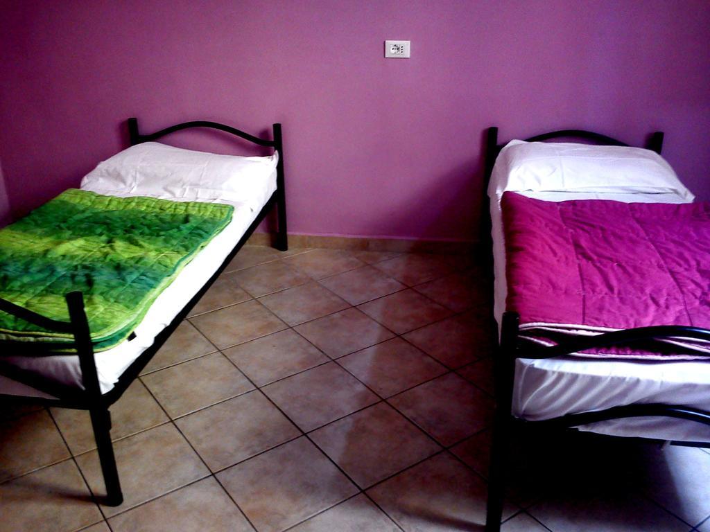 Youth Meeting Home Florenz Zimmer foto