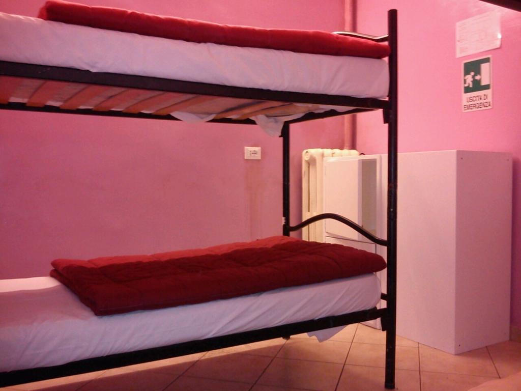 Youth Meeting Home Florenz Zimmer foto