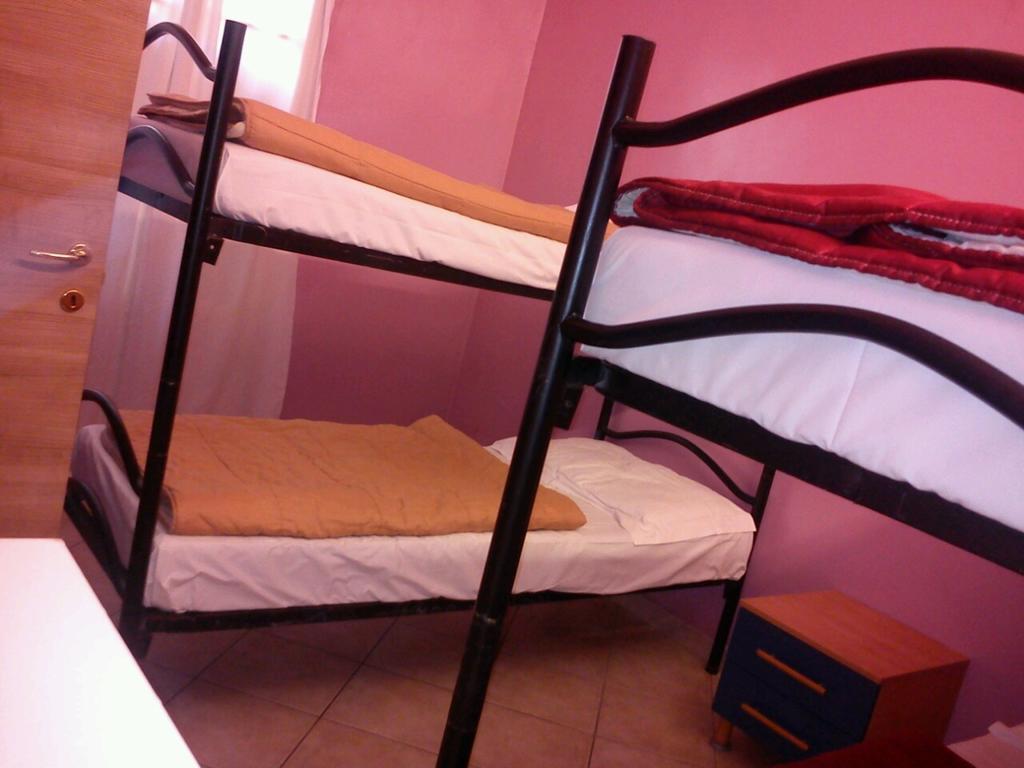 Youth Meeting Home Florenz Zimmer foto